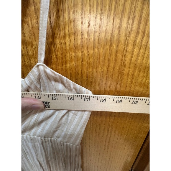 Billabong Womens Beige White Striped Tie Front Smocked Midi Dress Small S/P/CH - Picture 7 of 8